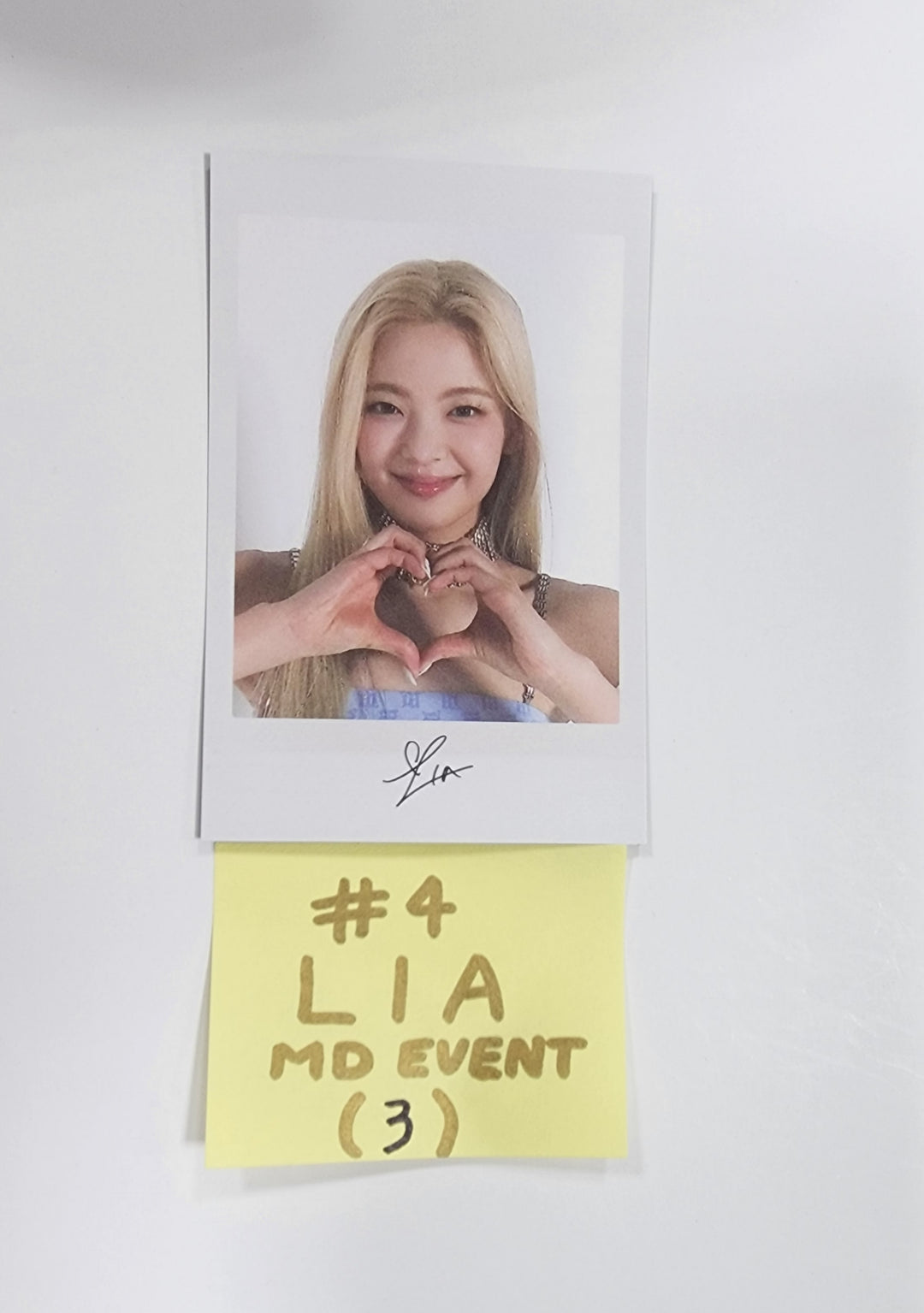 ITZY "KILL MY DOUBT" - Soundwave Pop-Up MD Event Photocard