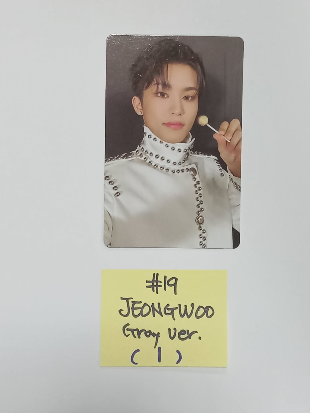 Treasure "REBOOT" - Official Photocard (Gray Ver.)