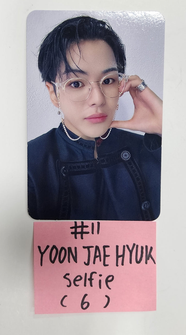 Treasure 2nd Full "REBOOT" - Official Photocard (YG Tag Album) [Selfie Photocard]