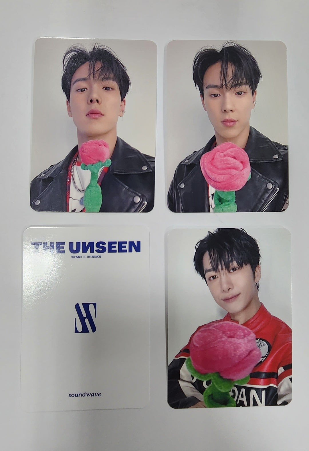 Shownu X Hyungwon "The Unseen" - Soundwave Pre-Order Benefit Photocard - HALLYUSUPERSTORE