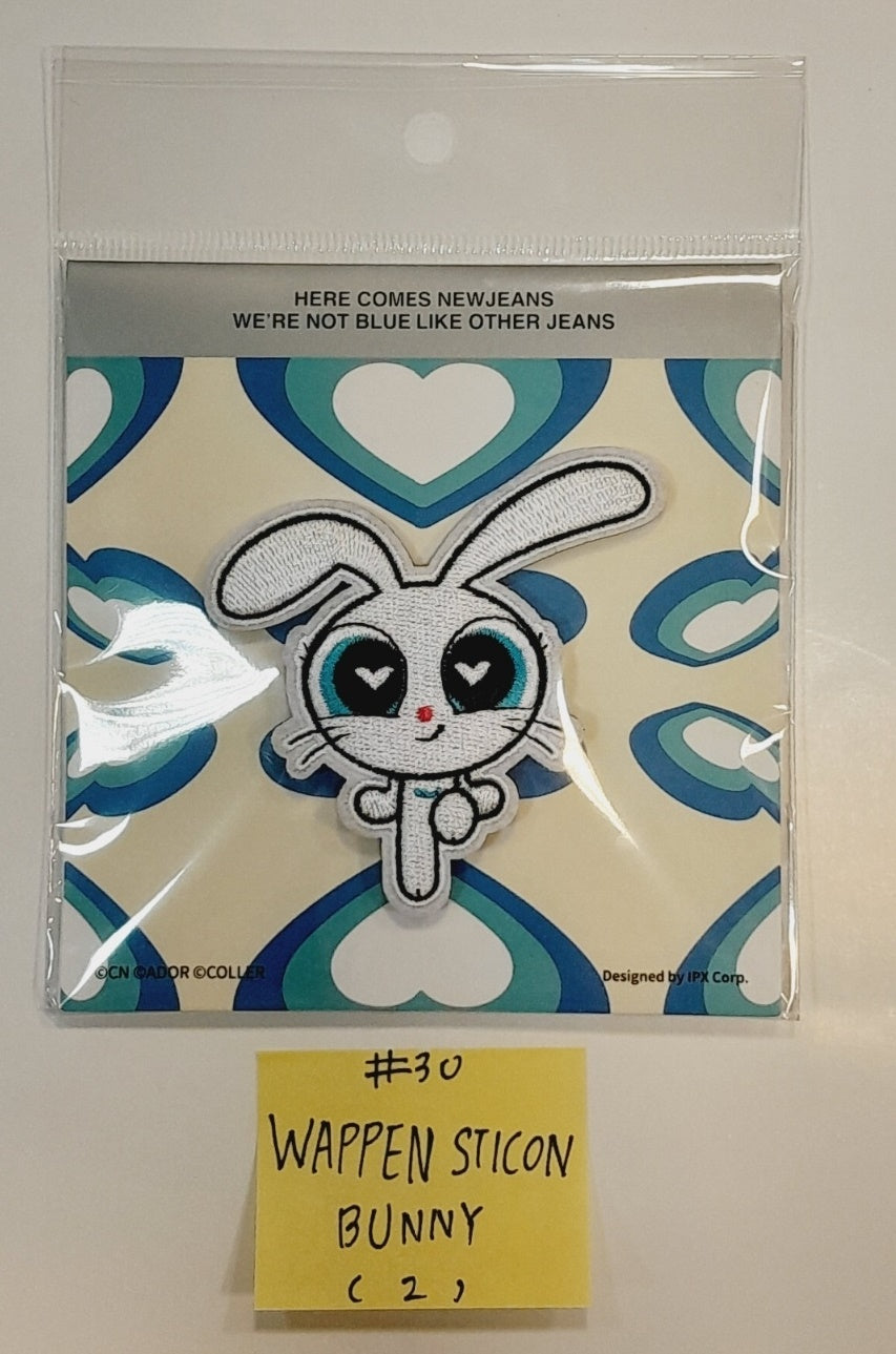 NEW JEANS X LINE FRIENDS - Pop-Up Store Official MD (1)
