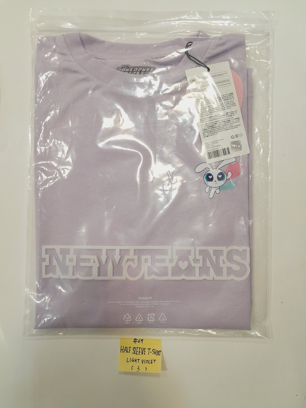 240118 Hi bunnies, so I've been wanting to get a melange shirt for time and  line friends just restocked . Can anyone help with sizing? : r/NewJeans