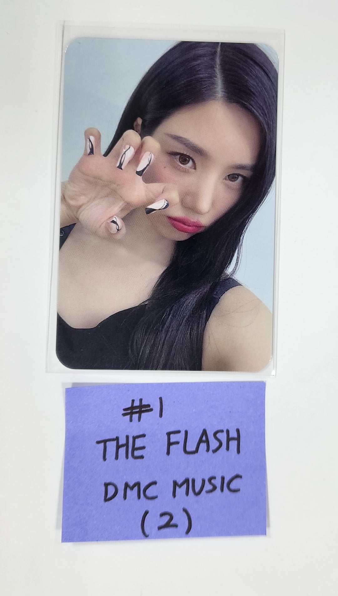 Kwon Eunbi 1st single "The Flash" - DMC Music Fansign Event Photocard