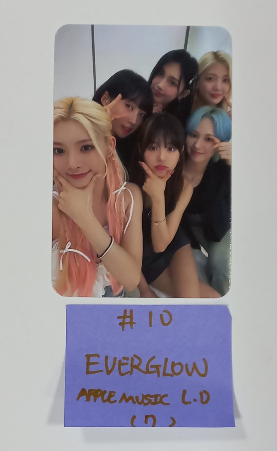 Everglow "ALL MY GIRLS" - Apple Music Lucky Draw Event Photocard [23.08.21]