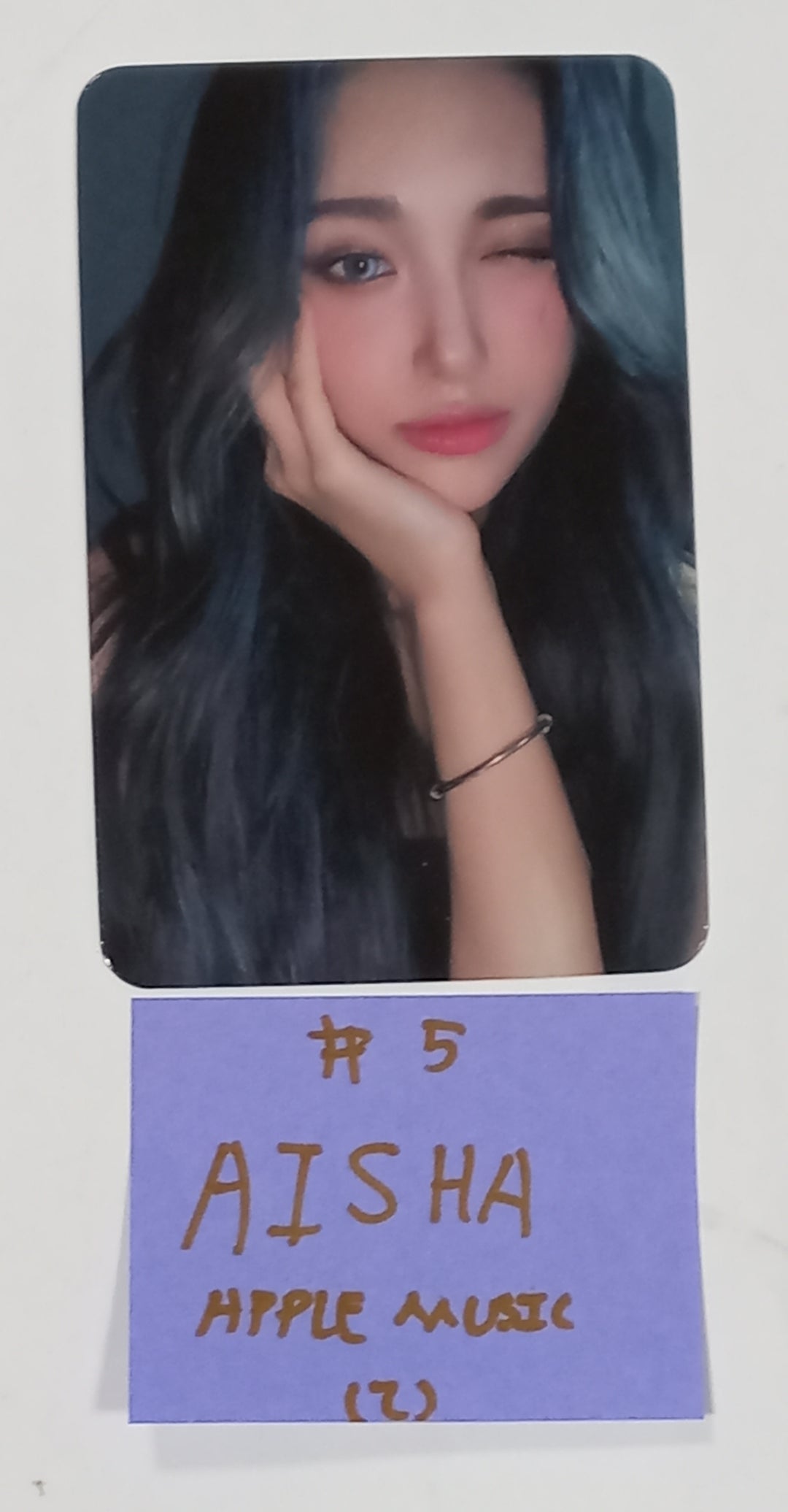 Everglow "ALL MY GIRLS" - Apple Music Pre-Order Benefit Photocard [23.08.21]