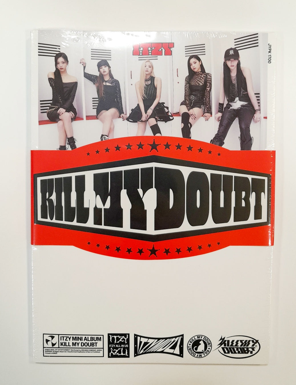 [Free Shipping] Itzy - "Kill My Doubt" (Standard Ver.) [Choose Version]