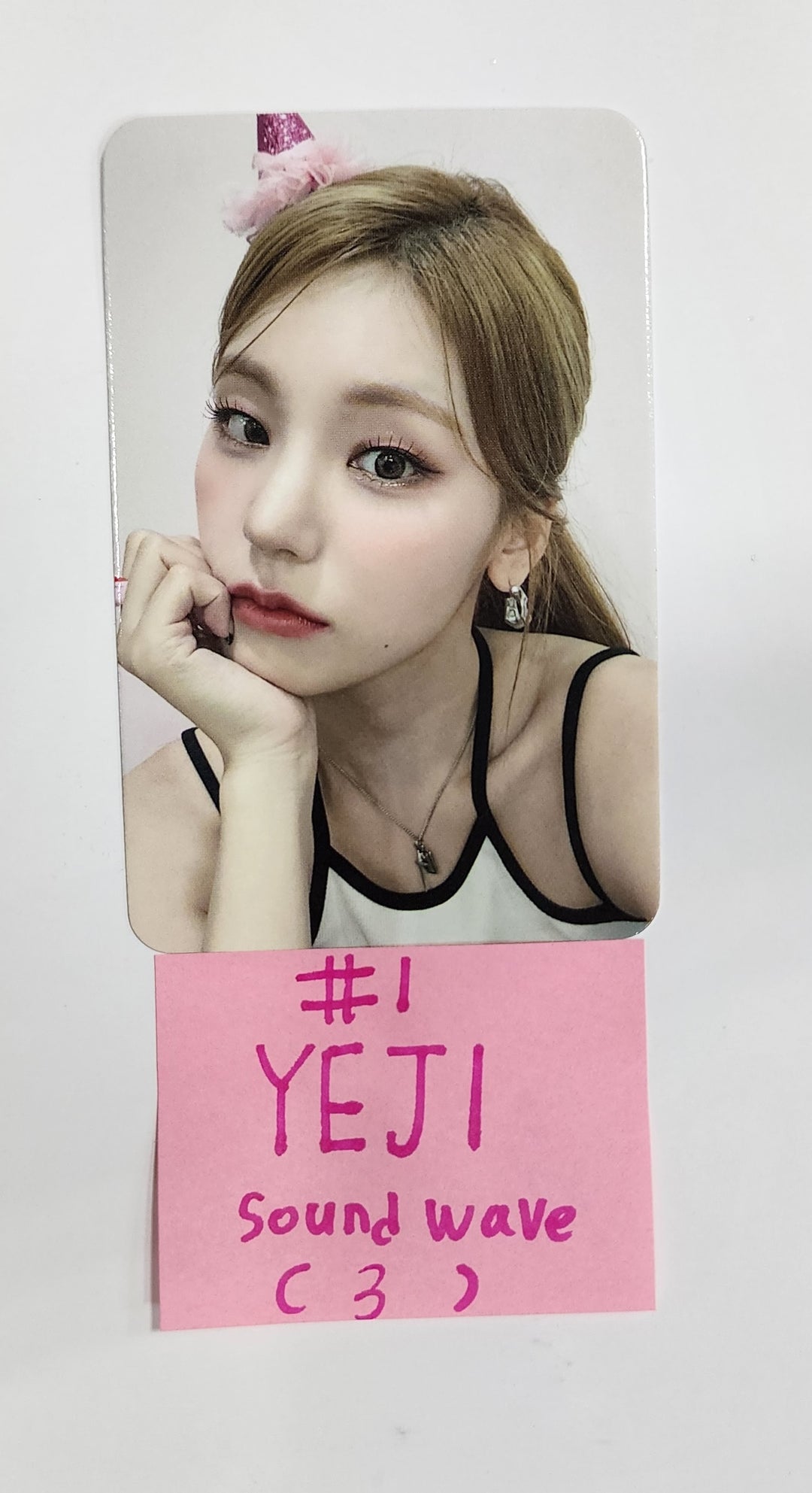 ITZY 'KILL MY DOUBT' - Soundwave Fansign Event Photocard Round 8 [23.08.22] - HALLYUSUPERSTORE