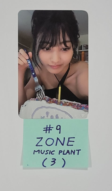 JIHYO "ZONE" 1st Mini Album -  [Music Korea, Withmuu, Music Plant] Pre-Order Benefit Photocard [23.08.23] - HALLYUSUPERSTORE