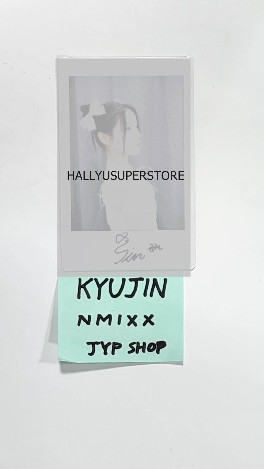 KYUJIN (Of NMIXX) "A Midsummer NMIXX’s Dream" - Hand Autographed(Signed) Polaroid [23.08.23]