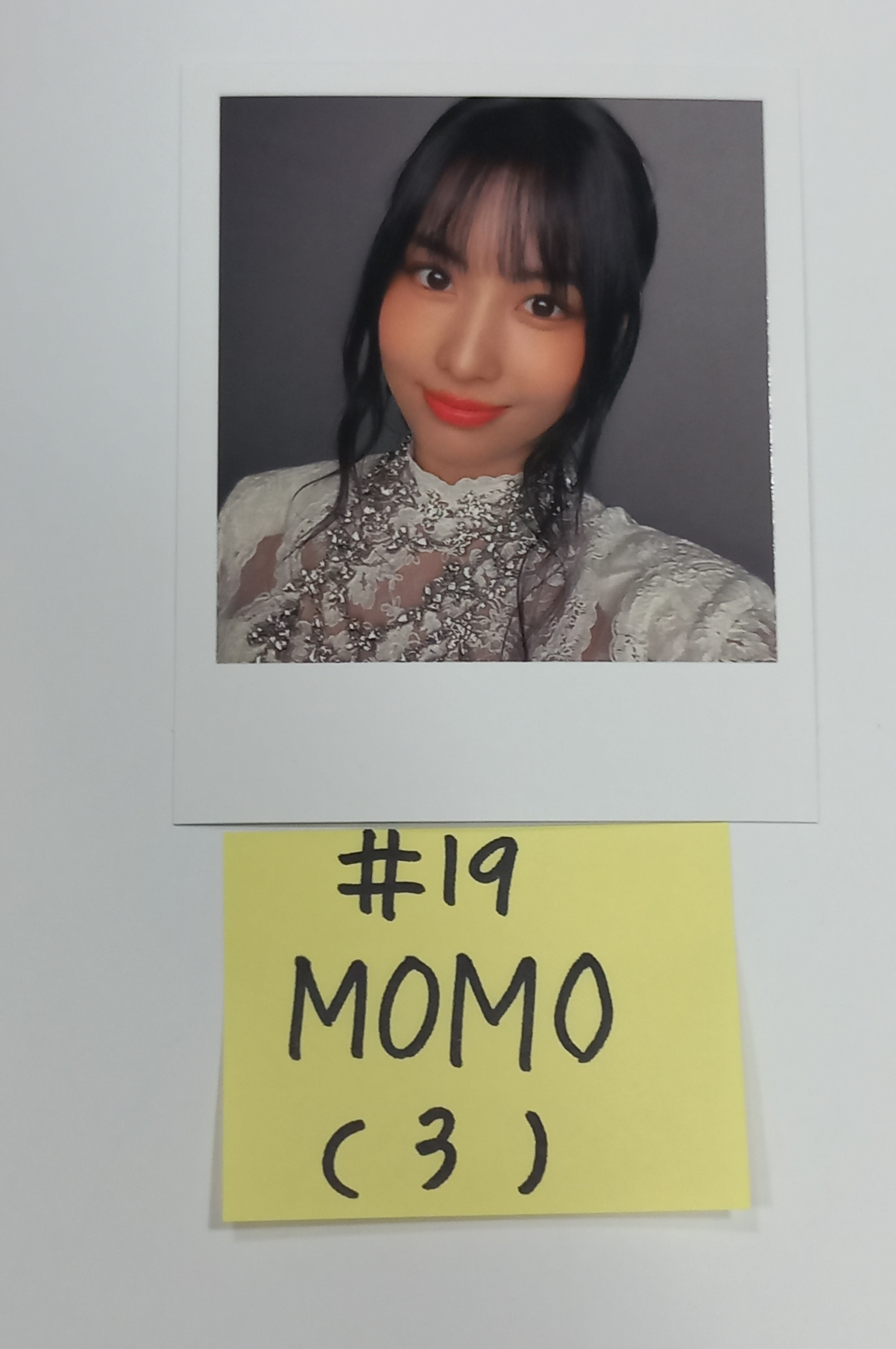 TWICE - 最終値下げ！MISAMO TWICE MOMO 3 HITOUCH CARDS Misamo (Of Twice) 
