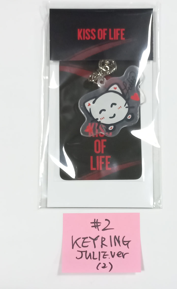KISS OF LIFE X EVERLINE - OFFICIAL MD [Tincase, Acrylic Keyring] [23.09.07]