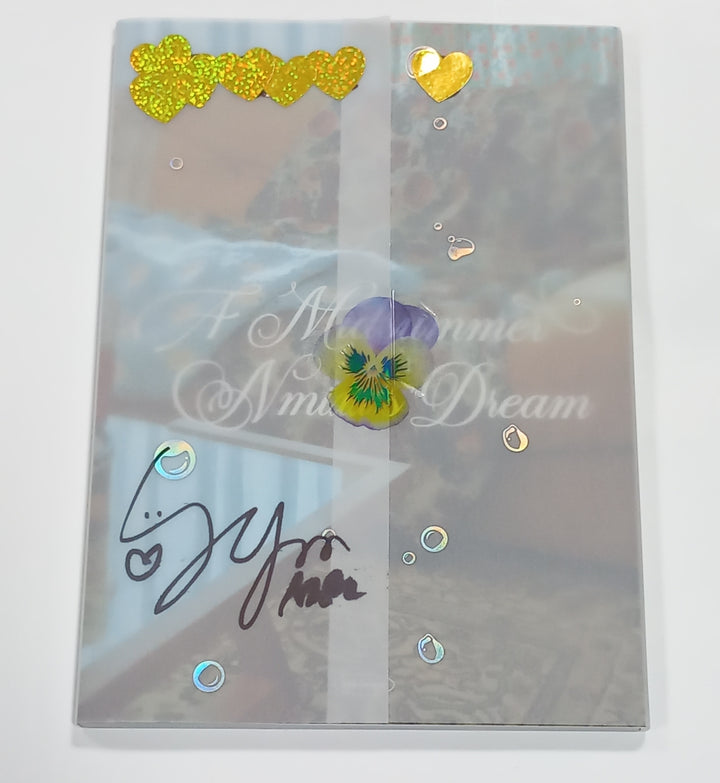 Sullyoon (Of NMIXX) "A Midsummer NMIXX’s Dream" - Hand Autographed(Signed) Album [23.09.11]