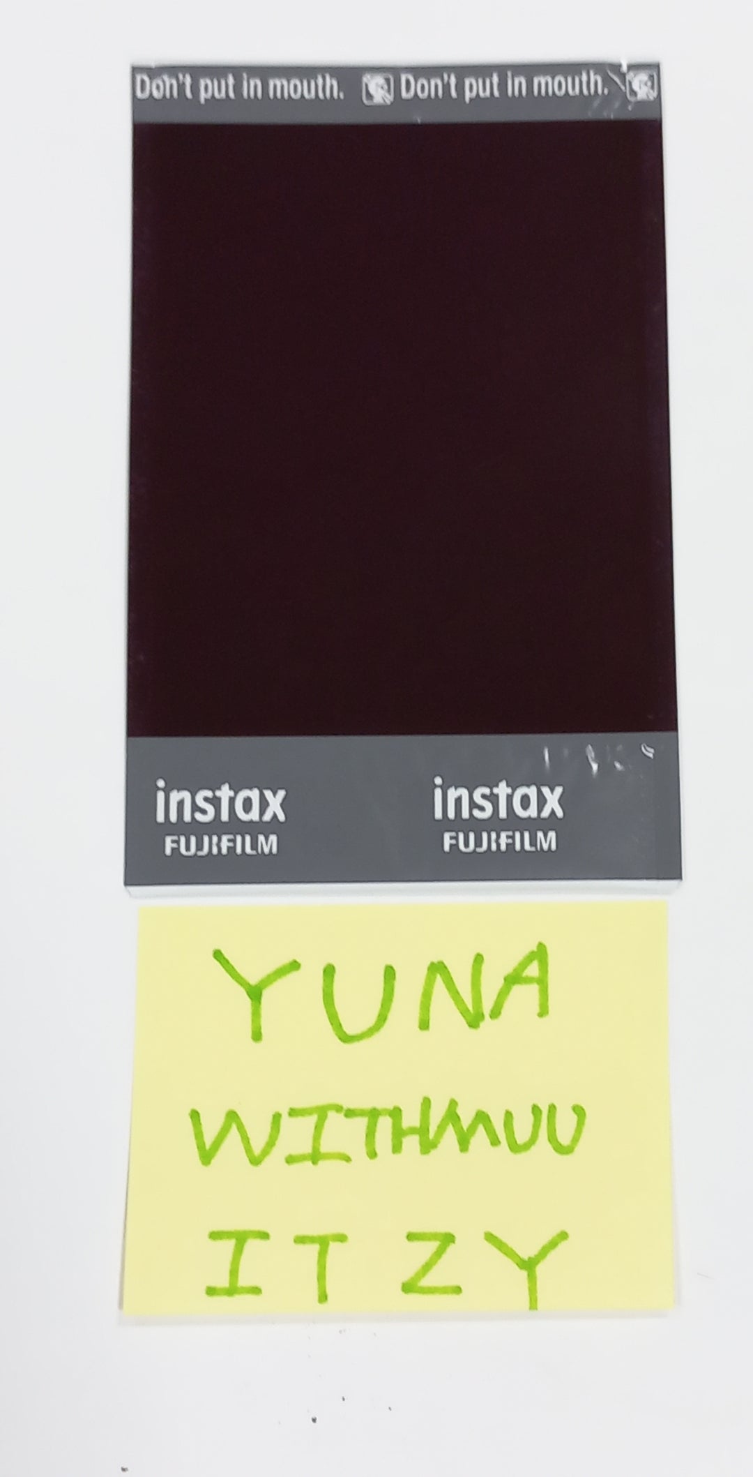 YUNA (Of ITZY) 'KILL MY DOUBT' - 直筆サイン入りポラロイド [23.09.12]