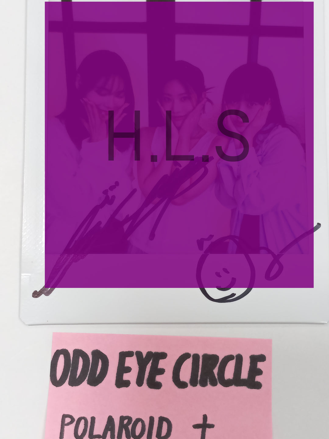 ODD EYE CIRCLE "Version Up"- Hand Autographed(Signed) Polaroid + Print Photo [23.09.25]