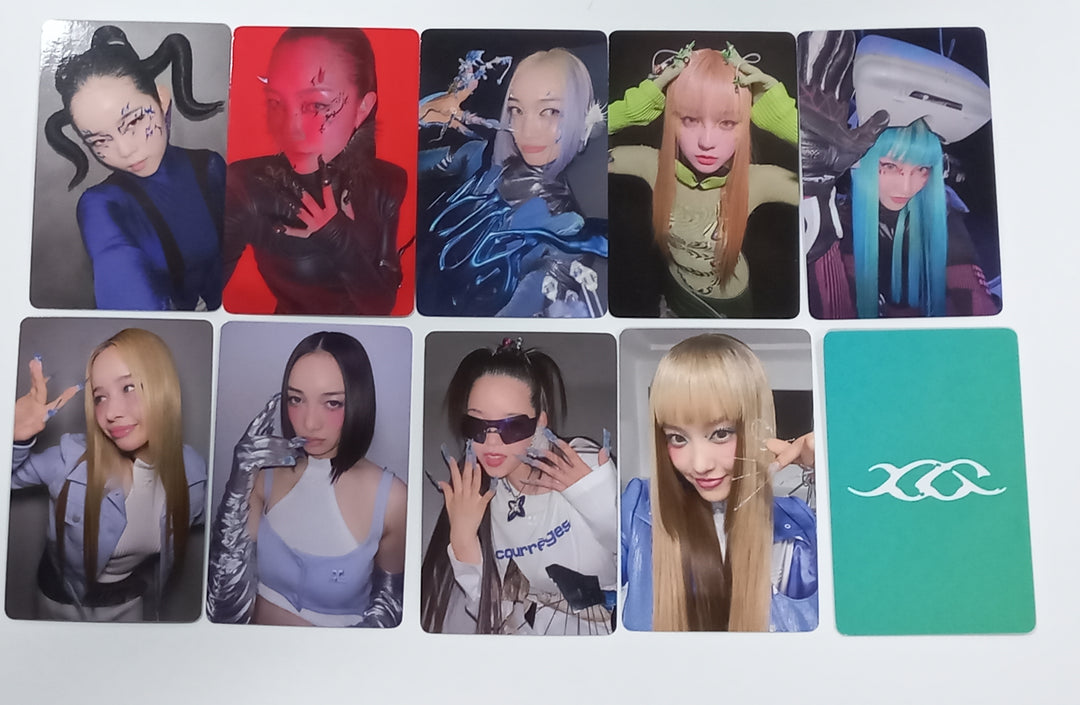 XG "NEW DNA" 1st Mini Album - Weverse Shop Pre-Order Benefit Trading Photocards [X] + [G] [23.10.10]