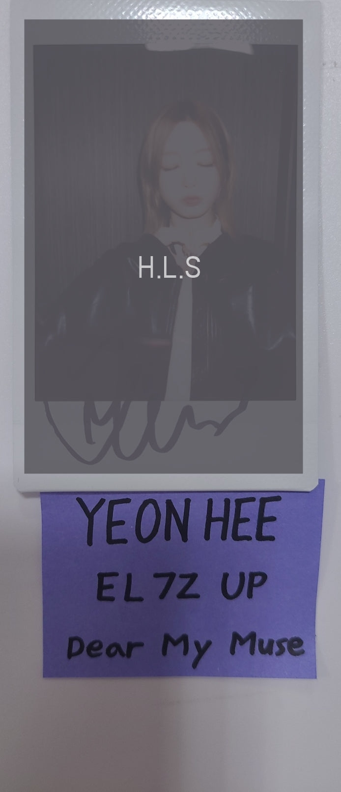YEONHEE (Of EL7Z U+P) "7+UP" - Hand Autographed(Signed) Polaroid [23.10.17]