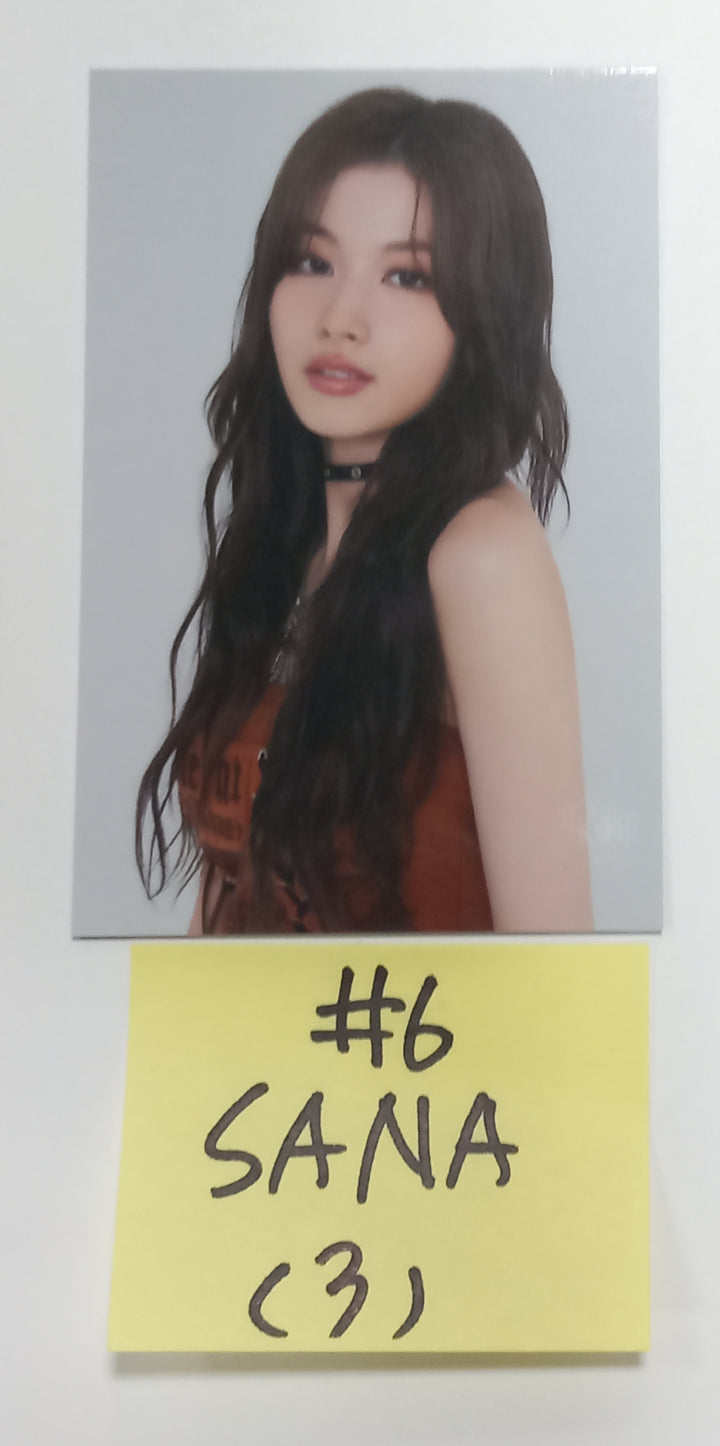 TWICE "Twice Records" 8th Anniversary - Pop-Up Store  Official Trading Photocard (1) [23.10.18]