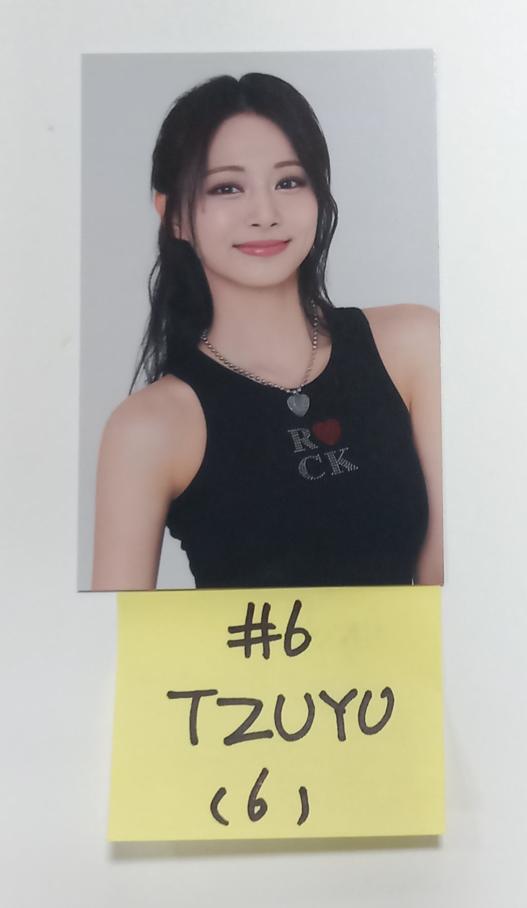 TWICE "Twice Records" 8th Anniversary - Pop-Up Store  Official Trading Photocard (2) [23.10.18]