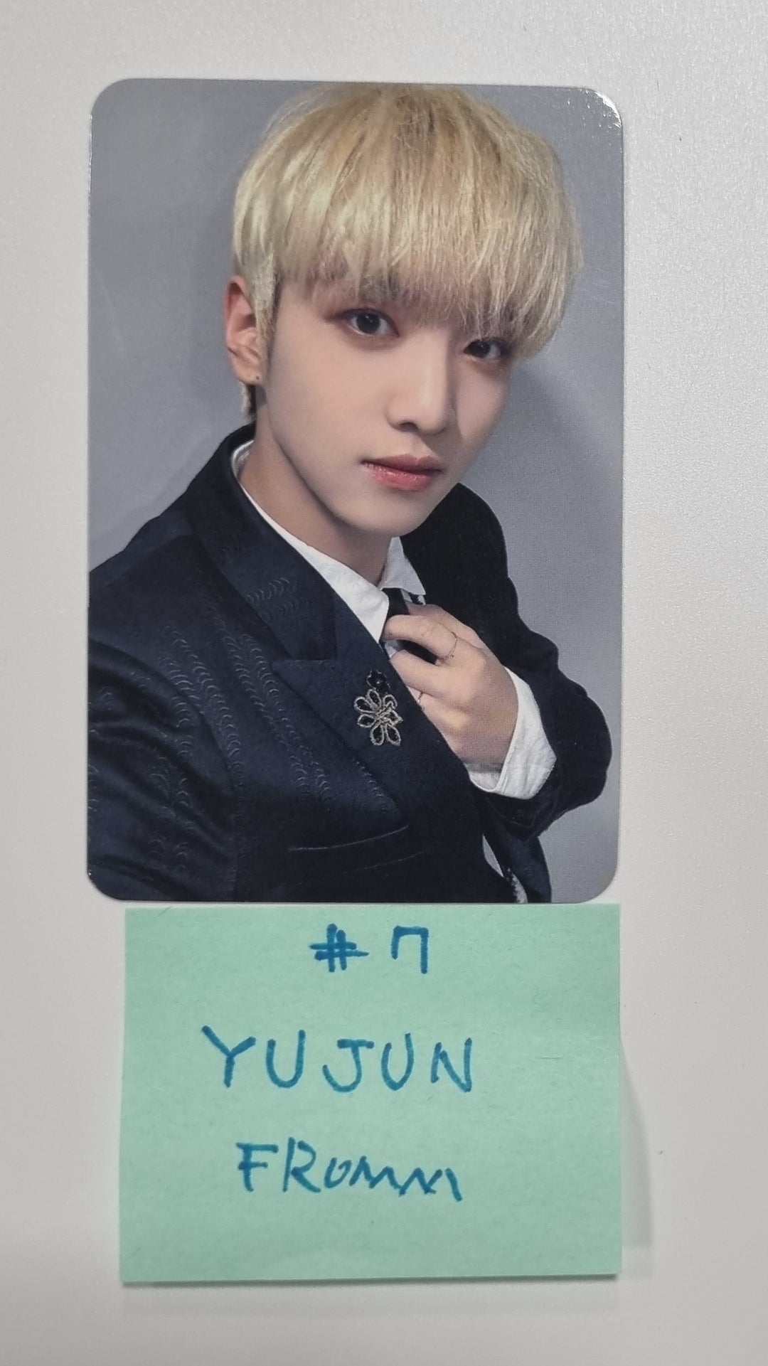 Xikers "HOUSE OF TRICKY : How to Play" - Fromm Store Event Photocard [23.10.24]