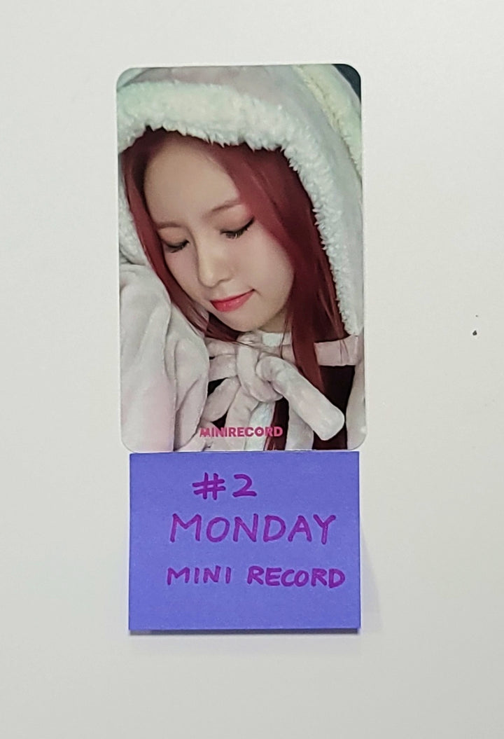 Weeekly 5th Mini "ColoRise" - Mini Record Pre-Order Benefit Photocard [23.11.06]