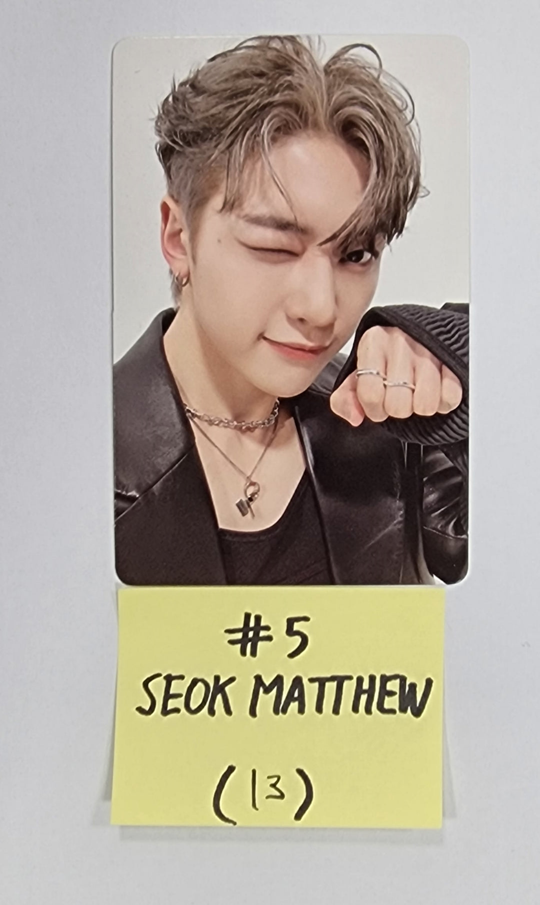 ZEROBASEONE (ZB1) "MELTING POINT" - Official Photocard (1) [23.11.07]