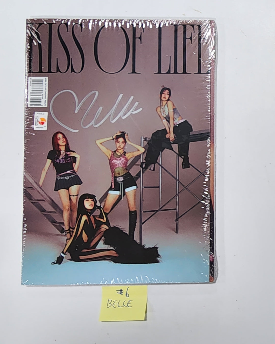 Kiss of Life "Born to be XX" - Hello82 Signed Album [23.11.21]
