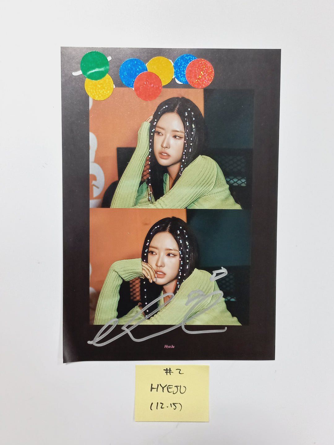Loossemble "Loossemble" - A Cut Page From Fansign Event Album (Gowon, Hyeju) [23.12.15]