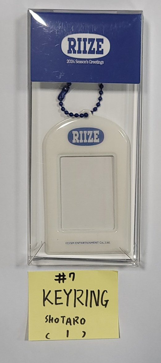 RIIZE 2024 Season's Greetings - ポップアップストア MD [証明写真キーホルダー、クリアフォトカード] [24.1.3]