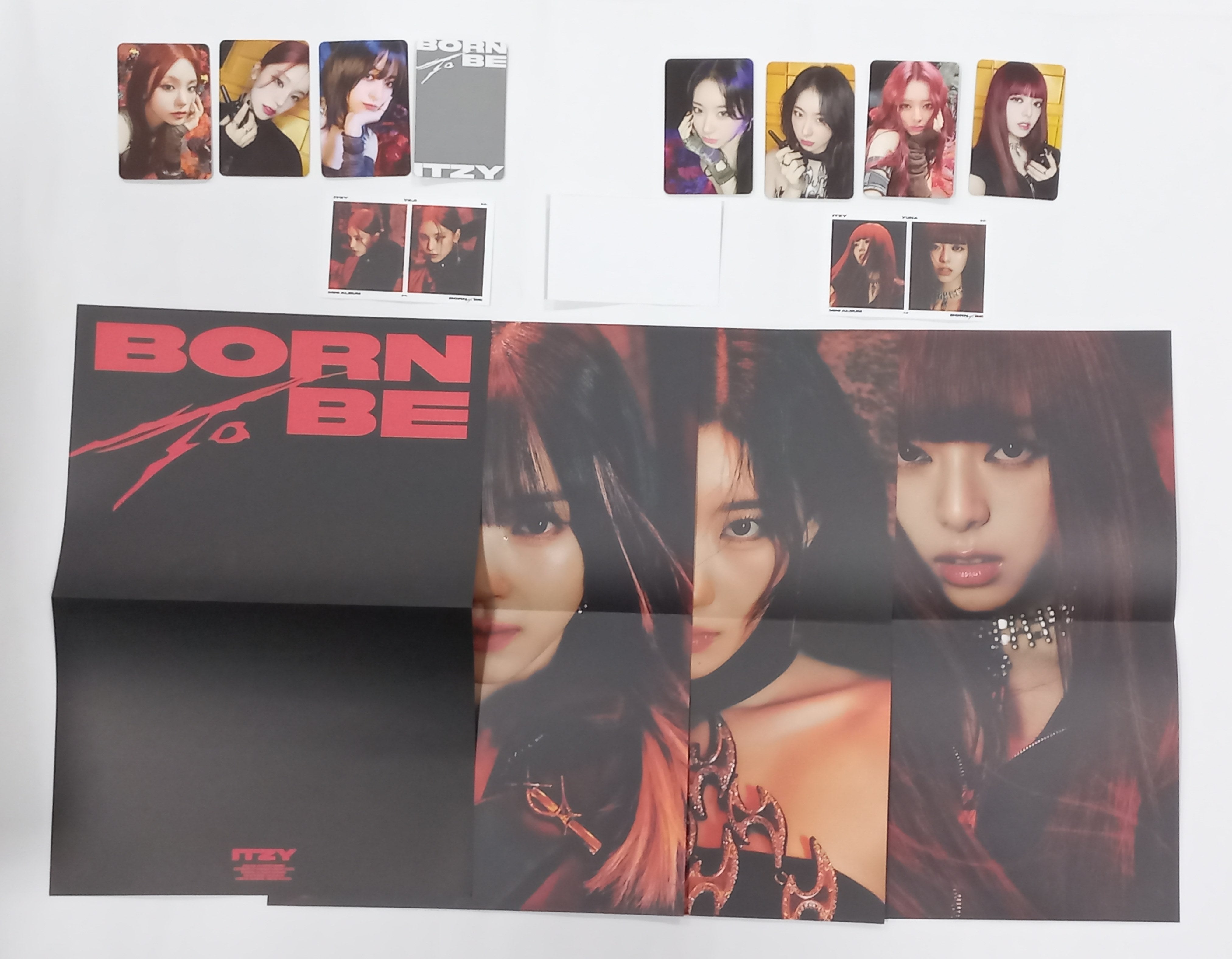 ITZY MMT BORN TO BE リュジン トレカ 直筆サイン 2/4 ITZY 8TH MINI ALBUM 'BORN TO BE' MMT FAN SIGN VIDEO CALL EVENT