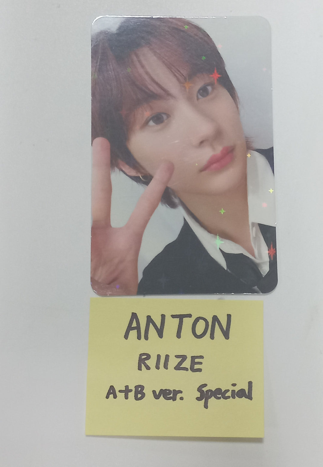 ANTON (Of RIIZE) - "RIIZE UP" Pop-Up Store Official Trading Special Hologram Photocard [24.1.12]