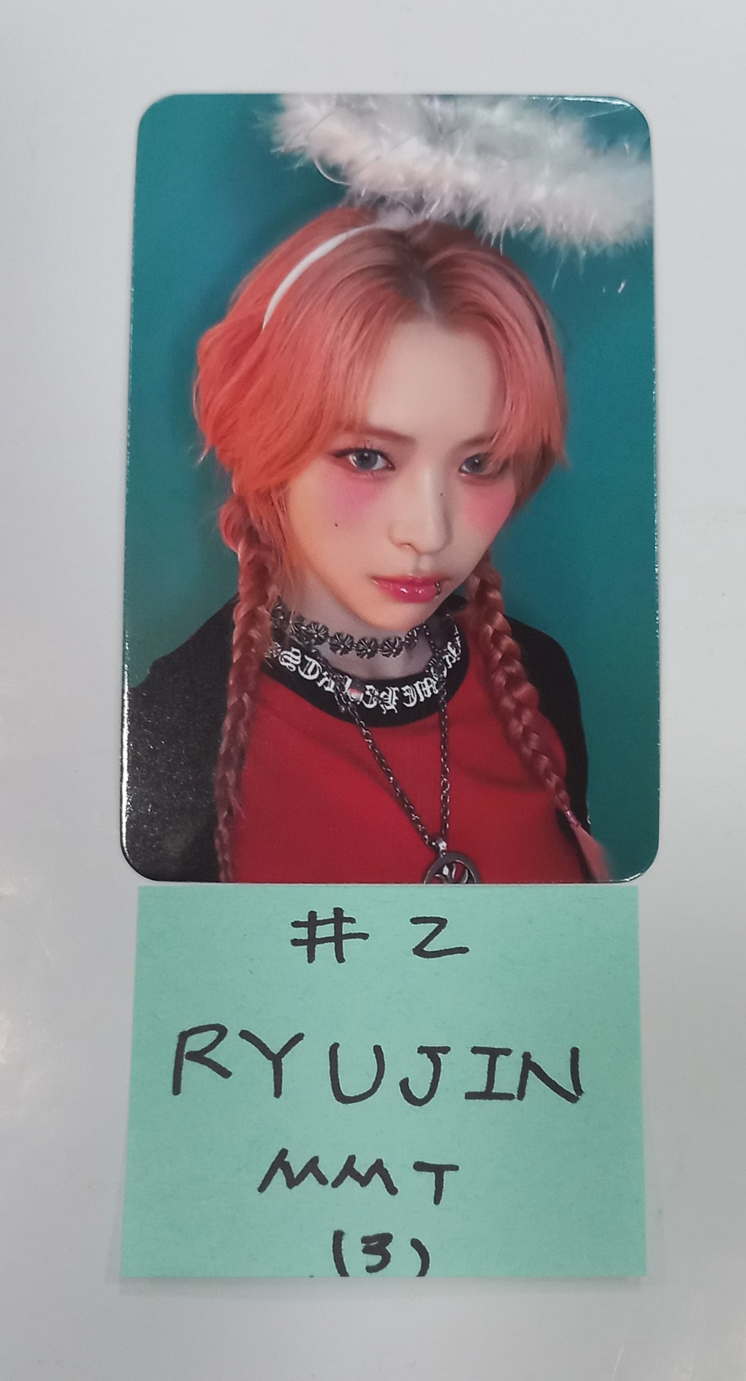 ITZY "BORN TO BE" - MMT Pre-Order Benefit Photocard [24.1.18]
