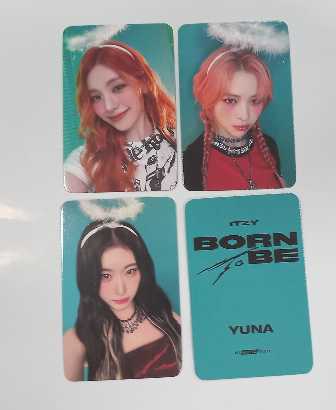 ITZY "BORN TO BE" - MMT Pre-Order Benefit Photocard [24.1.18]