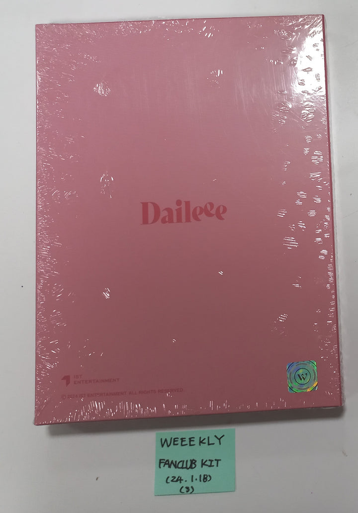 Weeekly OFFICIAL FANCLUB 1st Daileee - オフィシャルファンクラブキット [24.1.18]