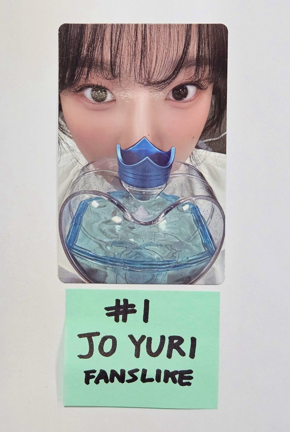 JO YURI - 公式ライトスティック ファンライク予約特典フォトカード [24.1.23]