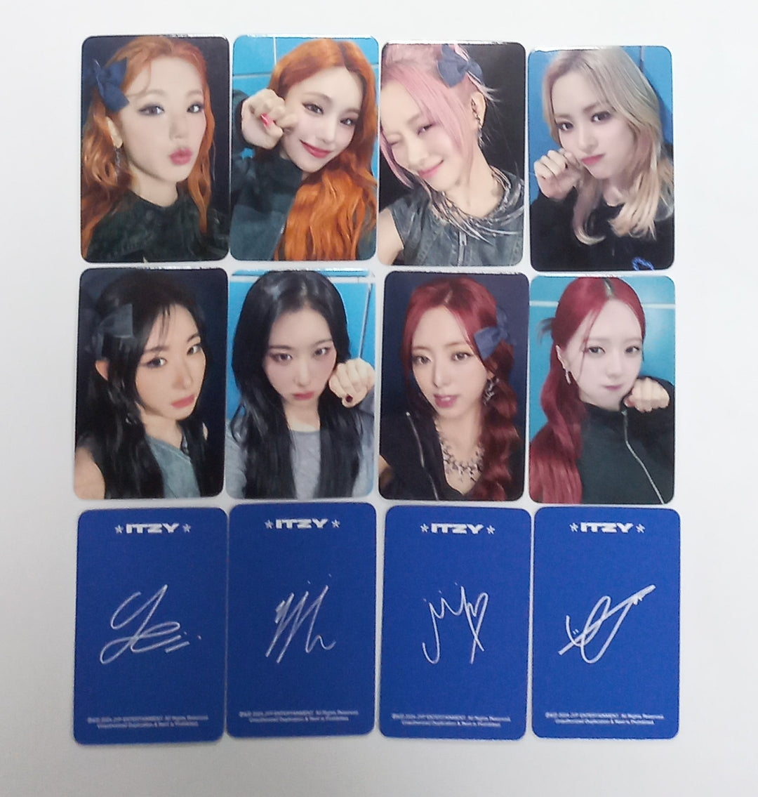 ITZY "BORN TO BE" - Soundwave Lucky Draw Event Photocard [24.1.29]