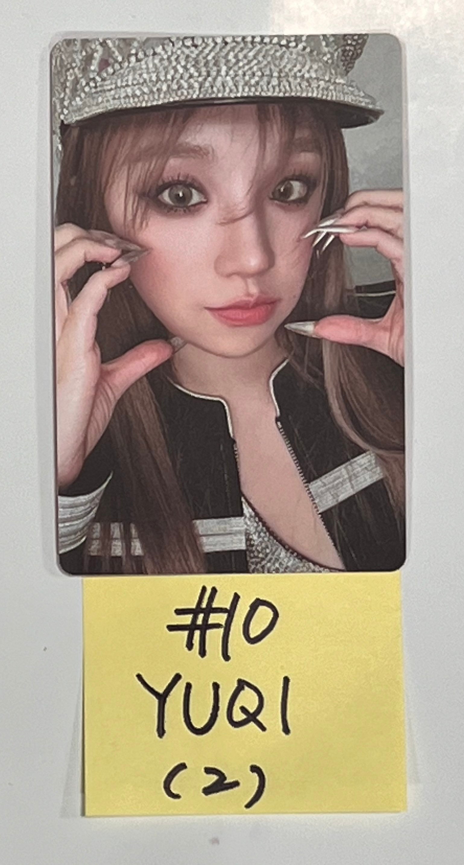 g) I-DLE 