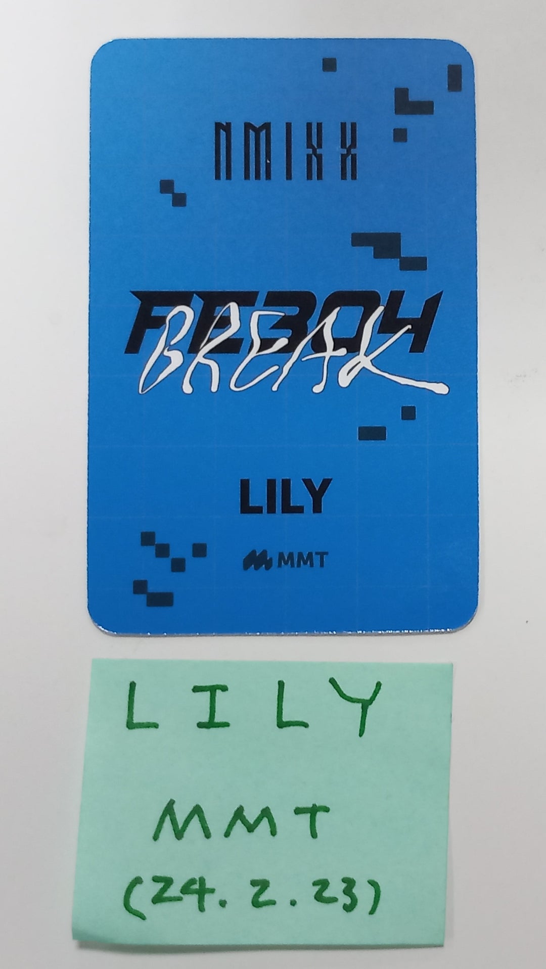 Lily (Of NMIXX) "Fe3O4: BREAK" - Hand Autographed(Signed) Photocard [24.2.23]