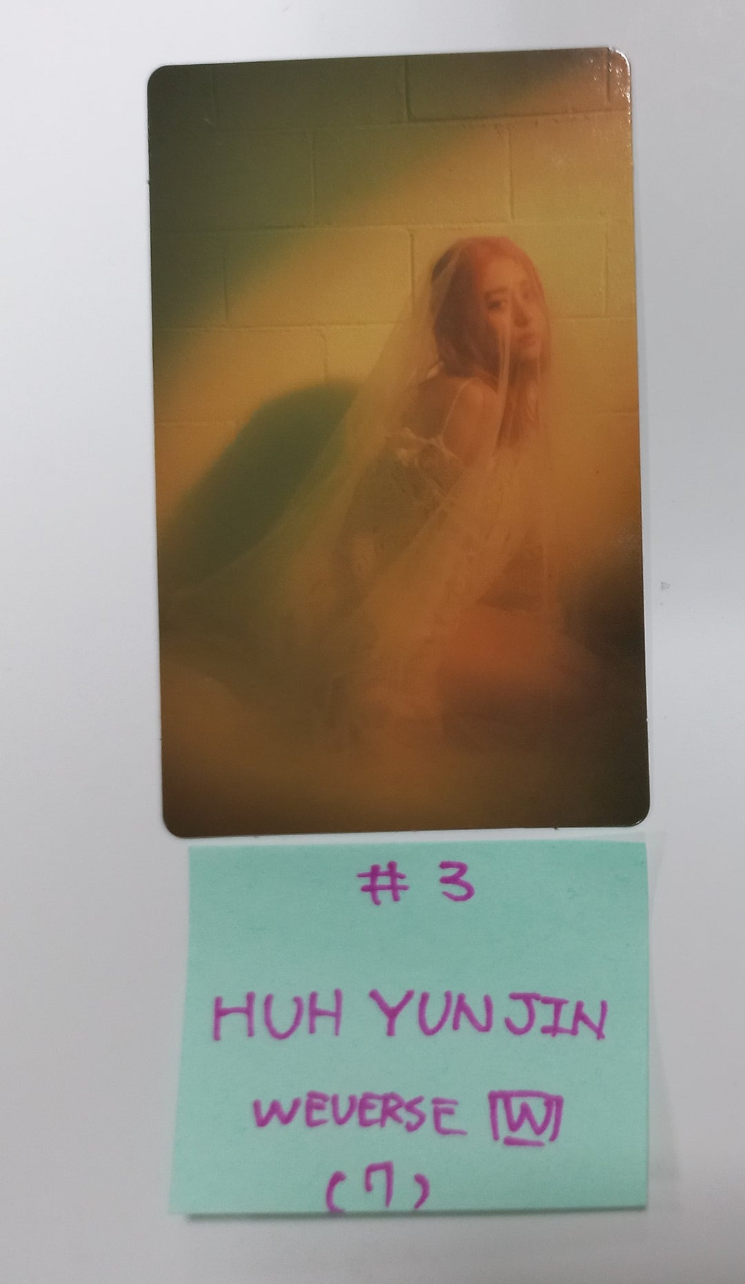 Le Sserafim 3rd Mini "EASY" - Weverse Shop Pre-Order Benefit Photocard [Wever Album Ver.] [24.02.23]