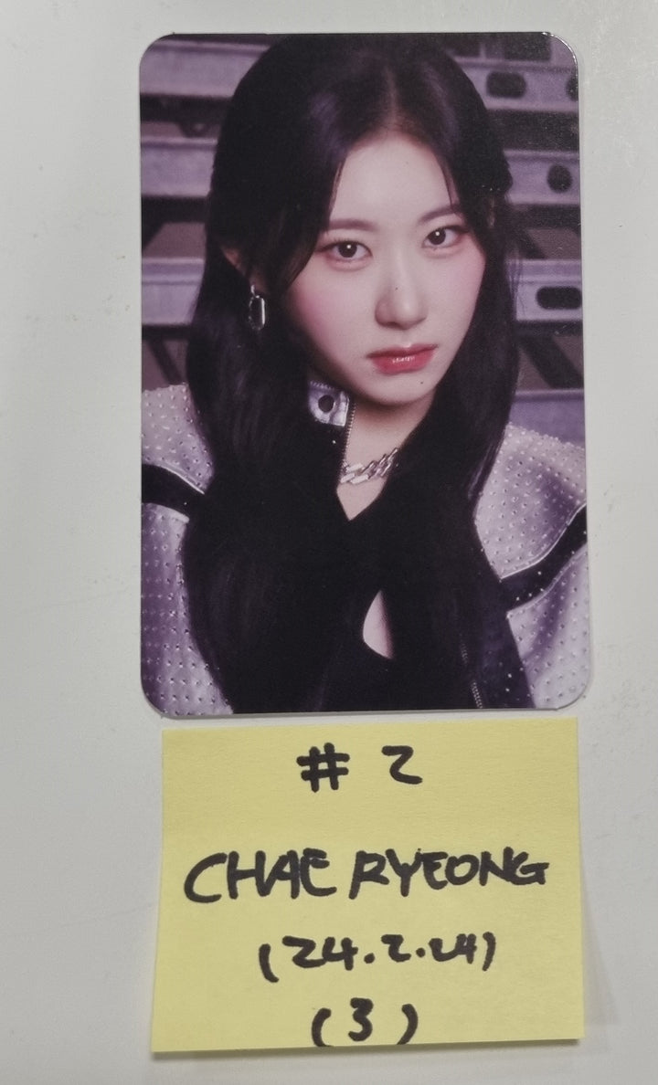 Itzy "BORN To BE" 2ND WORLD TOUR - Official Trading Photocard [24.2.24]
