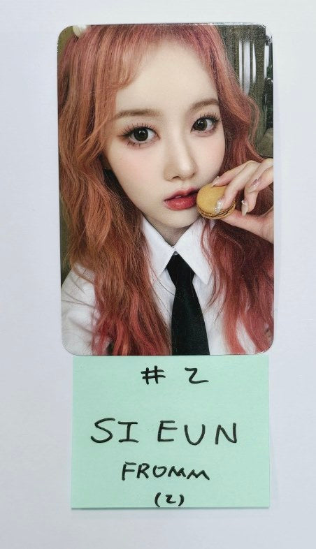 STAYC "2024 STAYC PHOTOBOOK" - Fromm Store Fansign Event Photocard [24.2.28]