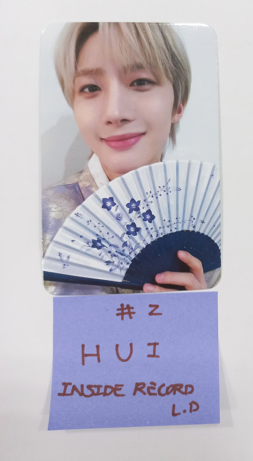 HUI "WHU IS ME : Complex" 1st Mini - Inside Record Lucky Draw Event Photocard [24.2.29]