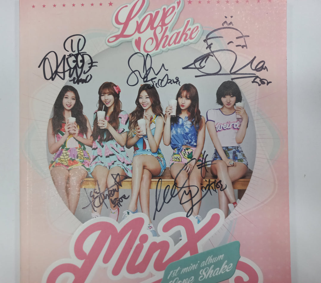 MinX "Love Shake" - Hand Autographed(Signed) Promo Album [24.3.21]