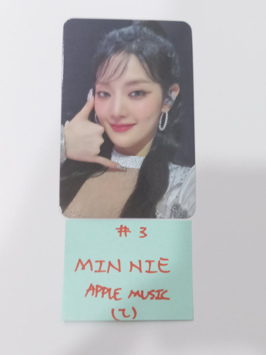 (g) I-DLE "2" 2nd Full Album - Apple Music ファンサイン会フォトカード第 2 ラウンド [24.3.28]