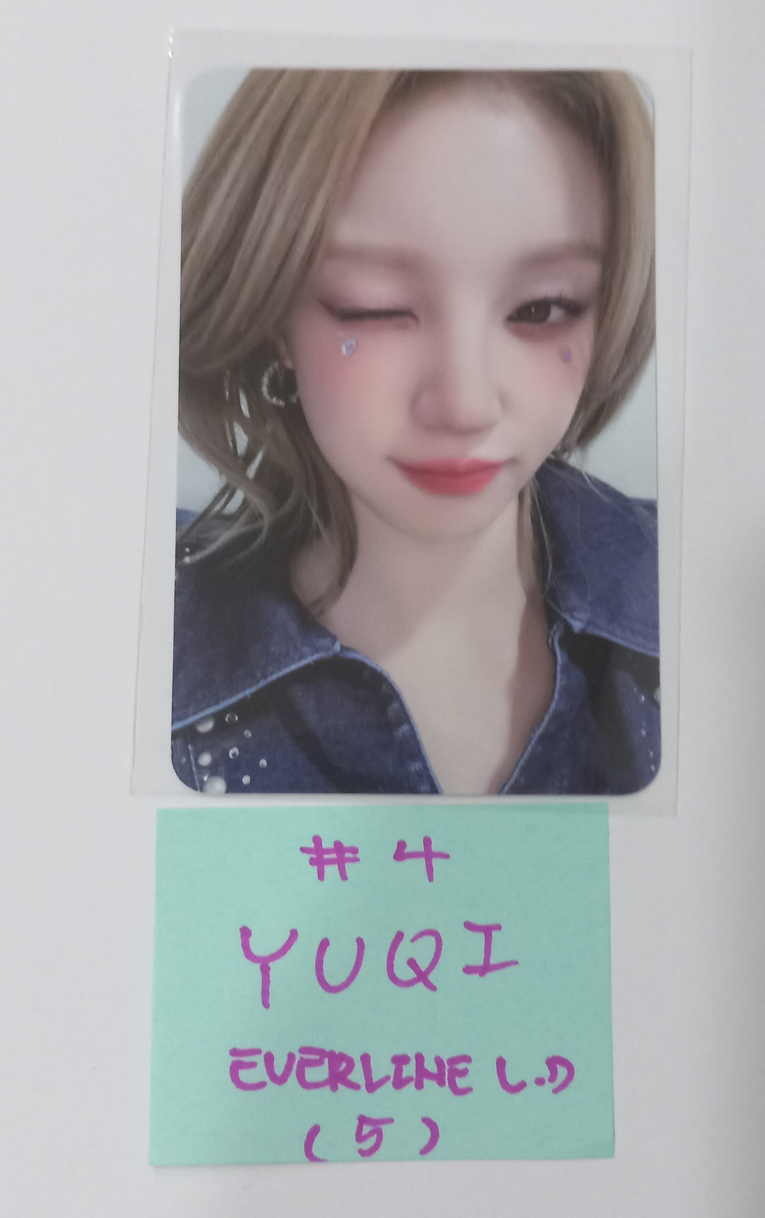 G) I-DLE 2 TWO 2nd Album Contents+Photocard+Tracking G) I-DLE 2 TWO 2nd Album Contents+Photocard+Tracking