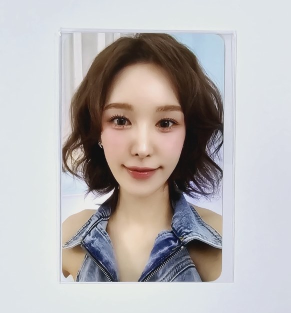 Wendy (Of Red Velvet) "Wish You Hell" - Yes24 Pre-Order Benefit Photocard [Package Ver.] [24.4.3]