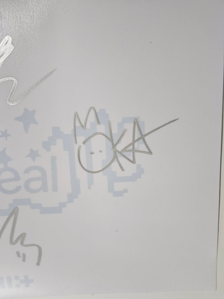 ILLIT "SUPER REAL ME" - Hand Autographed(Signed) Paper [24.4.15]