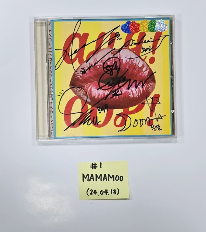 Mamamoo and Solar, Whee In, Hwasa, Moonbyul (of Mamamoo