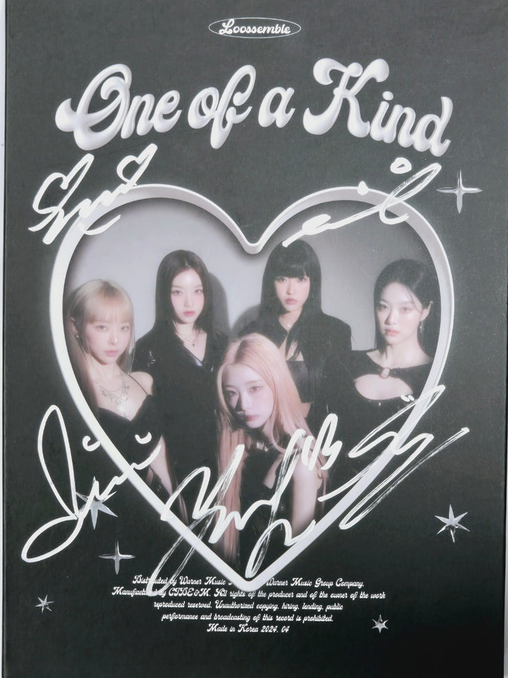 Loossemble "One of a Kind". BEWAVE "BE;WAVE" - Hand Autographed(Signed) Promo Album [24.4.19]