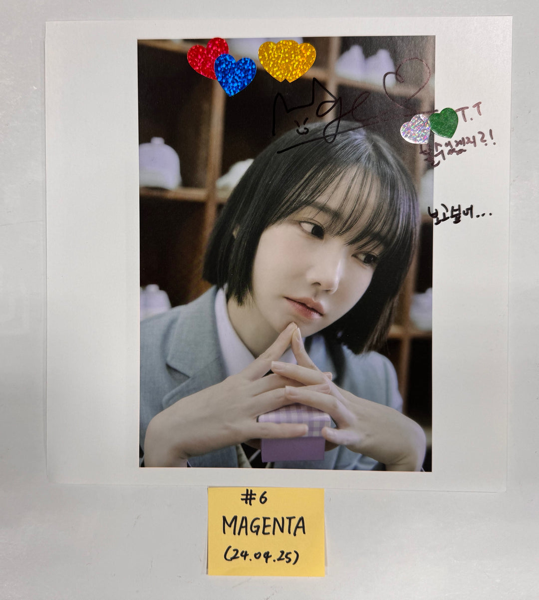 QWER "MANITO" - A Cut Page From Fansign Event Album [24.4.25]