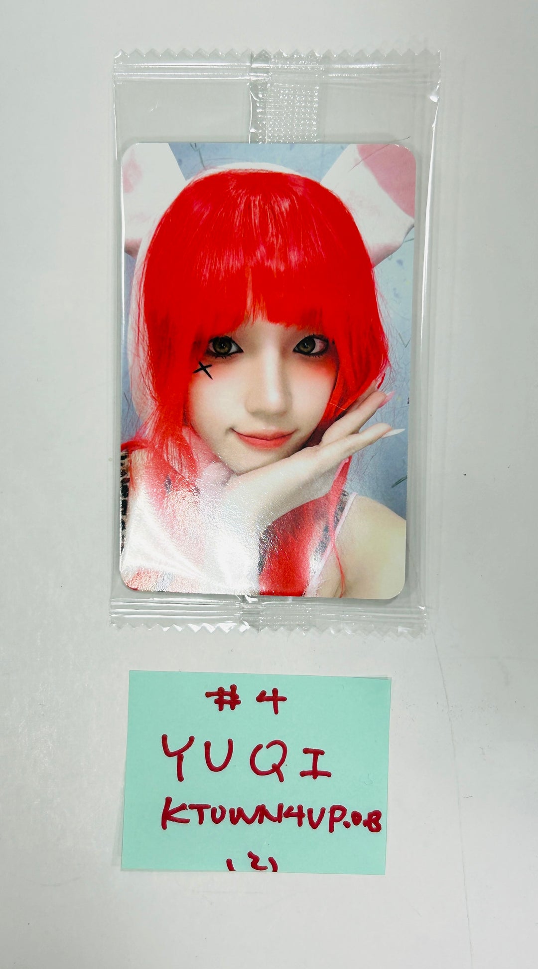 YUQI (Of (G) I-DLE) "YUQ1" - Ktown4U Pre-Order Benefit Photocard [24.4.26]